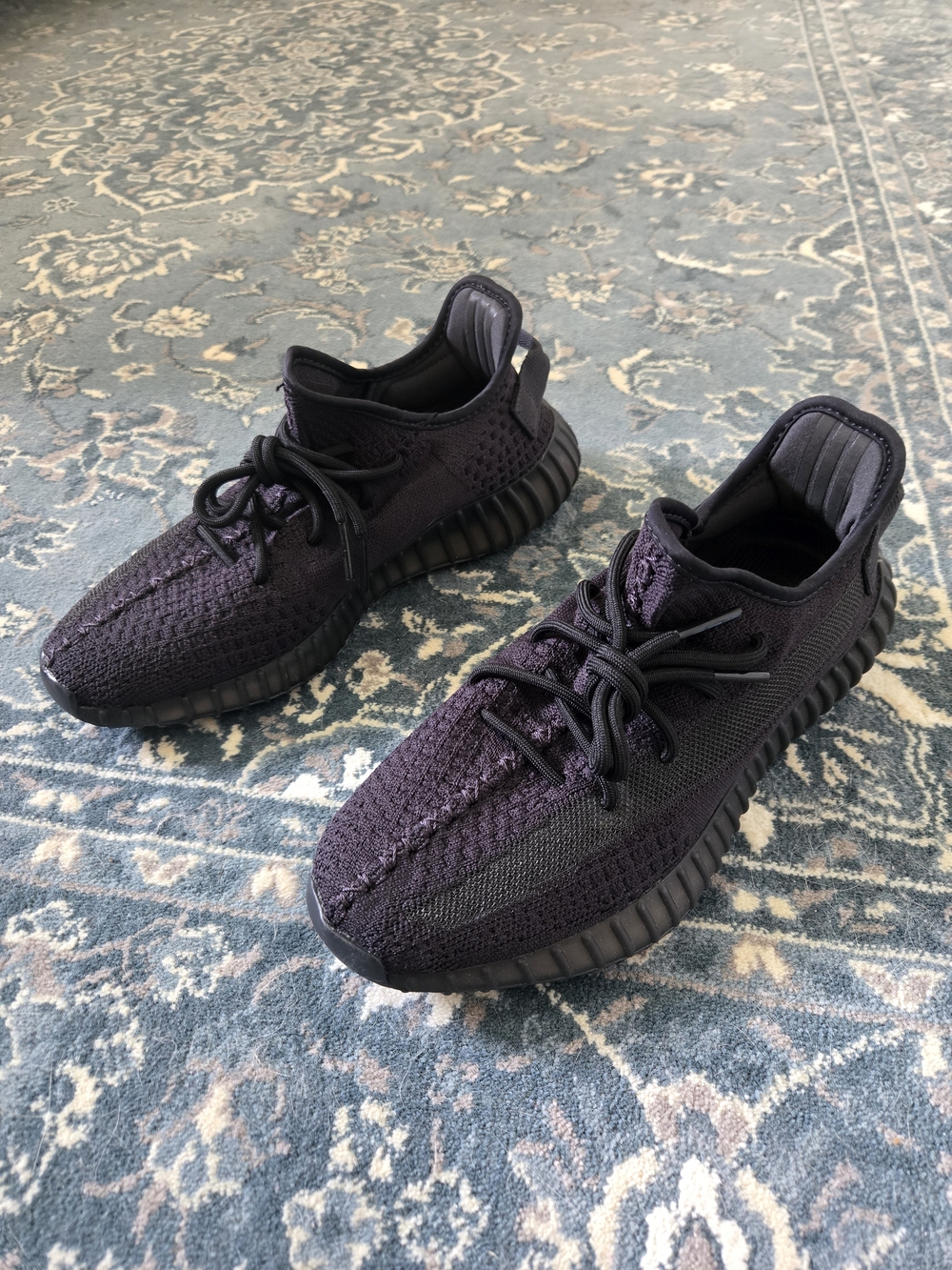 Yeezy Boost 350 V2 Onyx